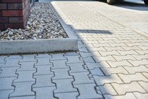 Gew Pflasterung 057
