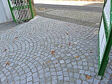 Gew Pflasterung 044