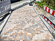 Hoelcke Baugalerie 87