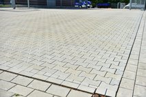 Gew Pflasterung 054